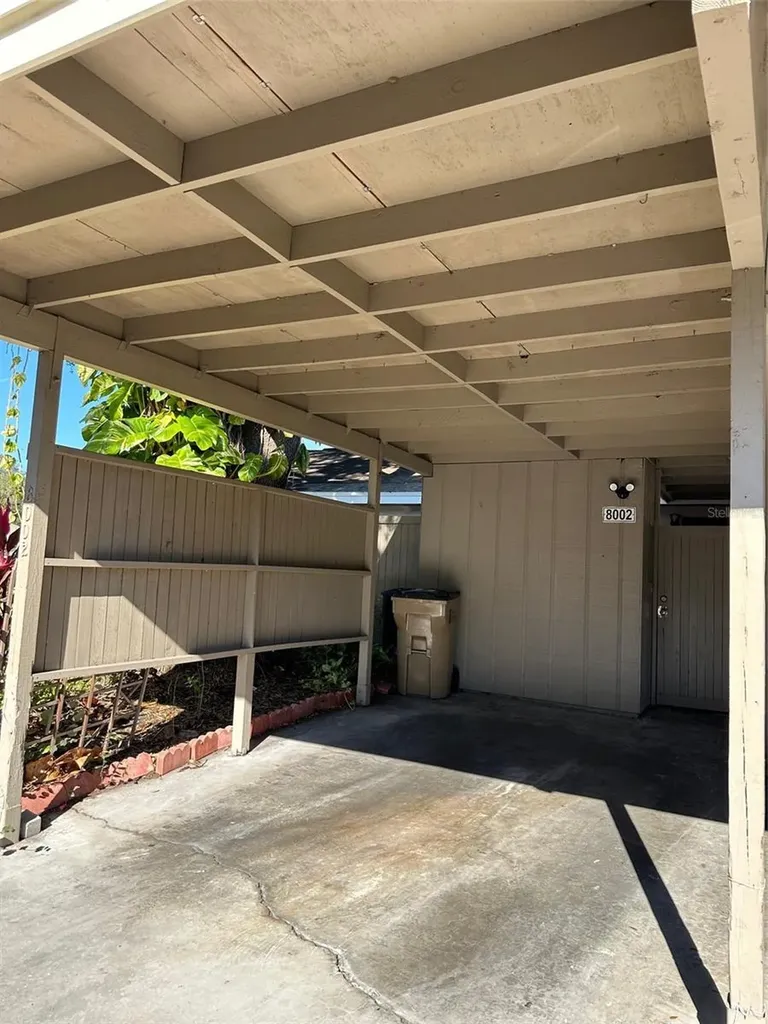 8002 Hibiscus Drive Temple Terrace FL 33637