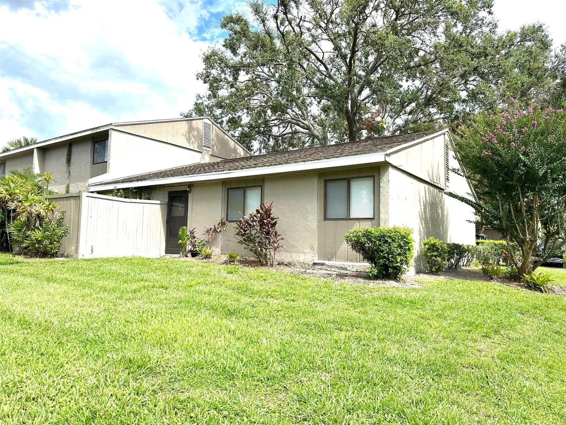 8002 Hibiscus Drive Temple Terrace FL 33637