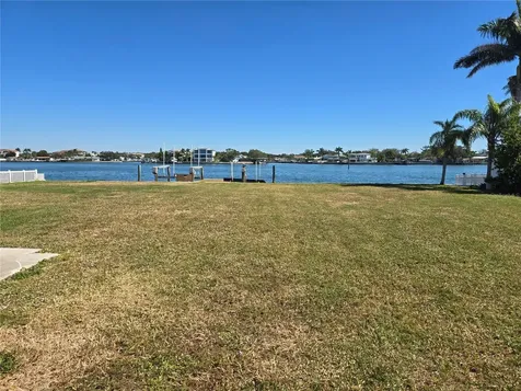 512 20th Avenue Indian Rocks Beach FL 33785