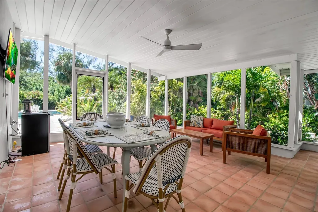 6979 Longboat Drive S Longboat Key FL 34228