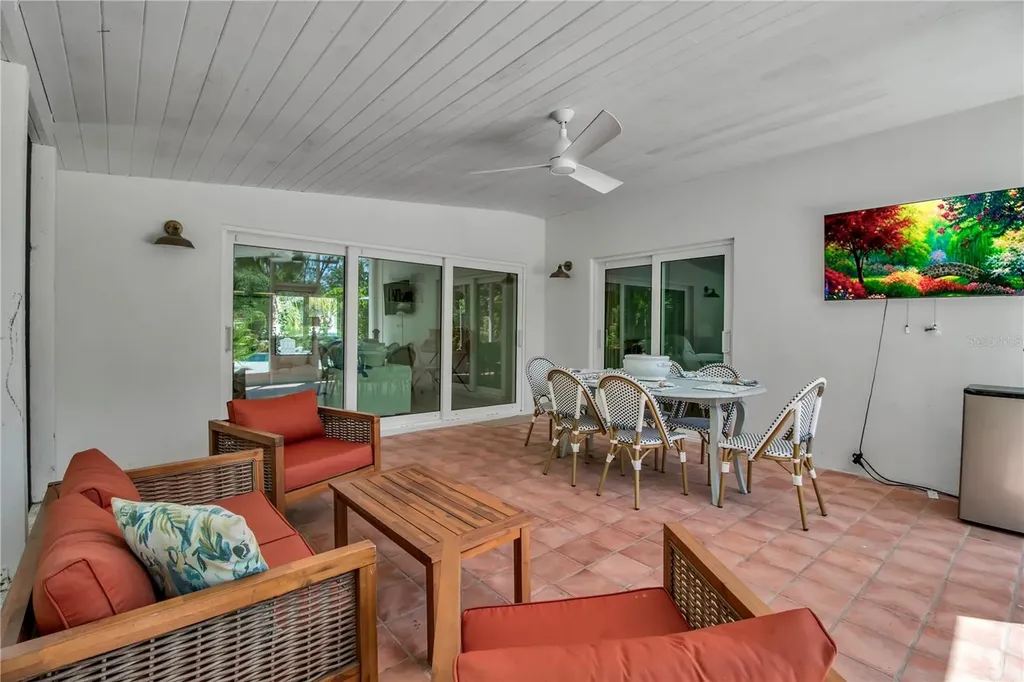6979 Longboat Drive S Longboat Key FL 34228