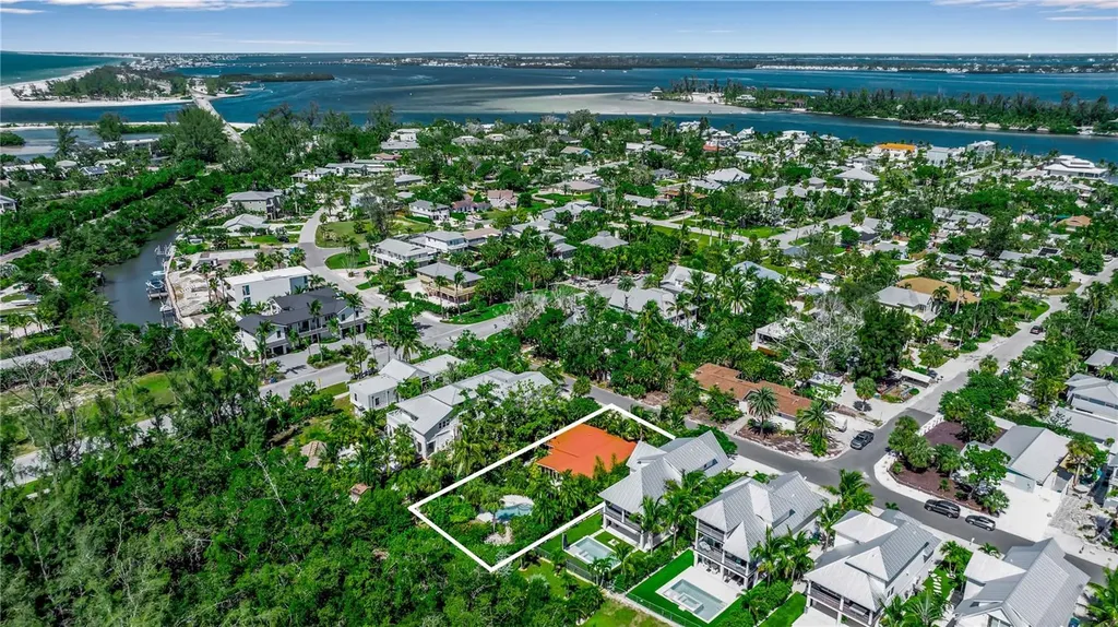 6979 Longboat Drive S Longboat Key FL 34228