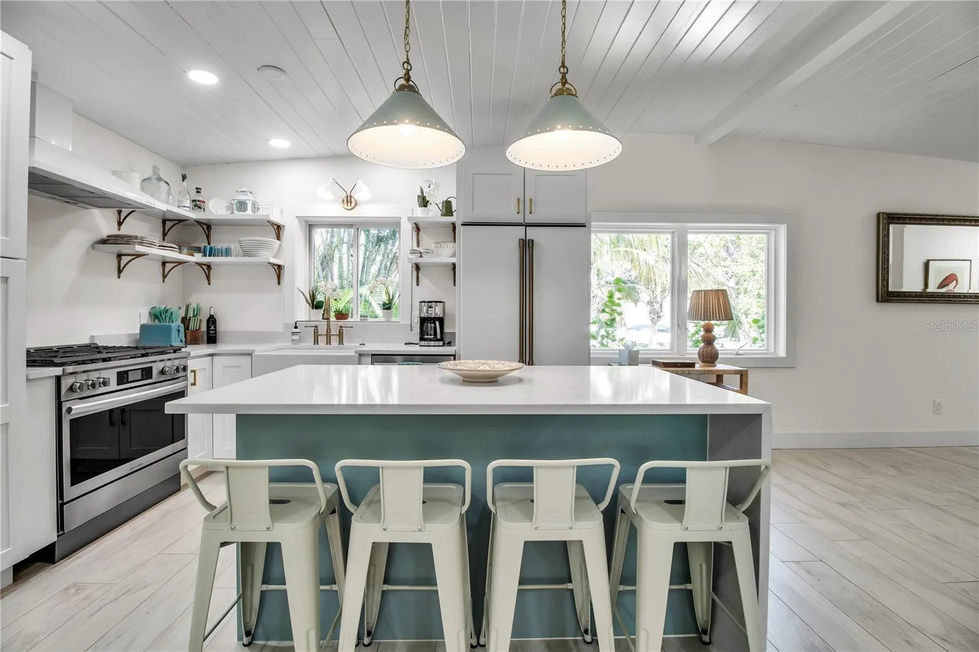 6979 Longboat Drive S Longboat Key FL 34228