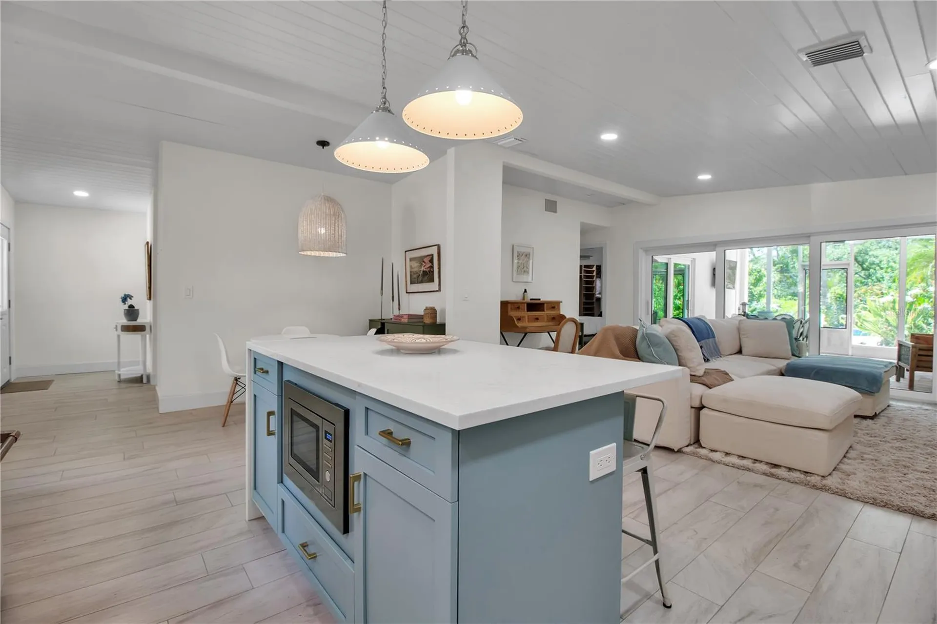 6979 Longboat Drive S Longboat Key FL 34228