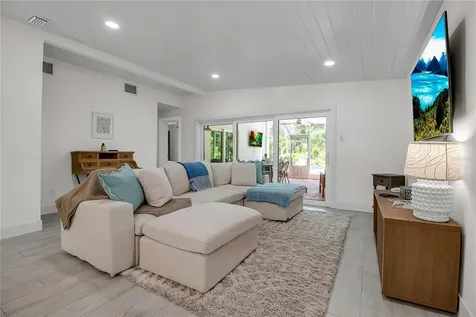 6979 Longboat Drive S Longboat Key FL 34228
