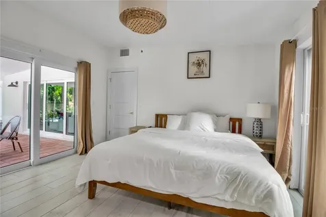 6979 Longboat Drive S Longboat Key FL 34228