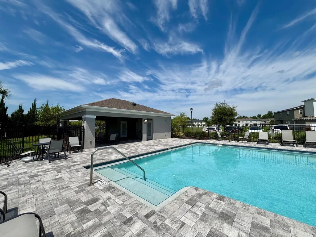 1005 Spring Palms Loop Orlando FL 32828