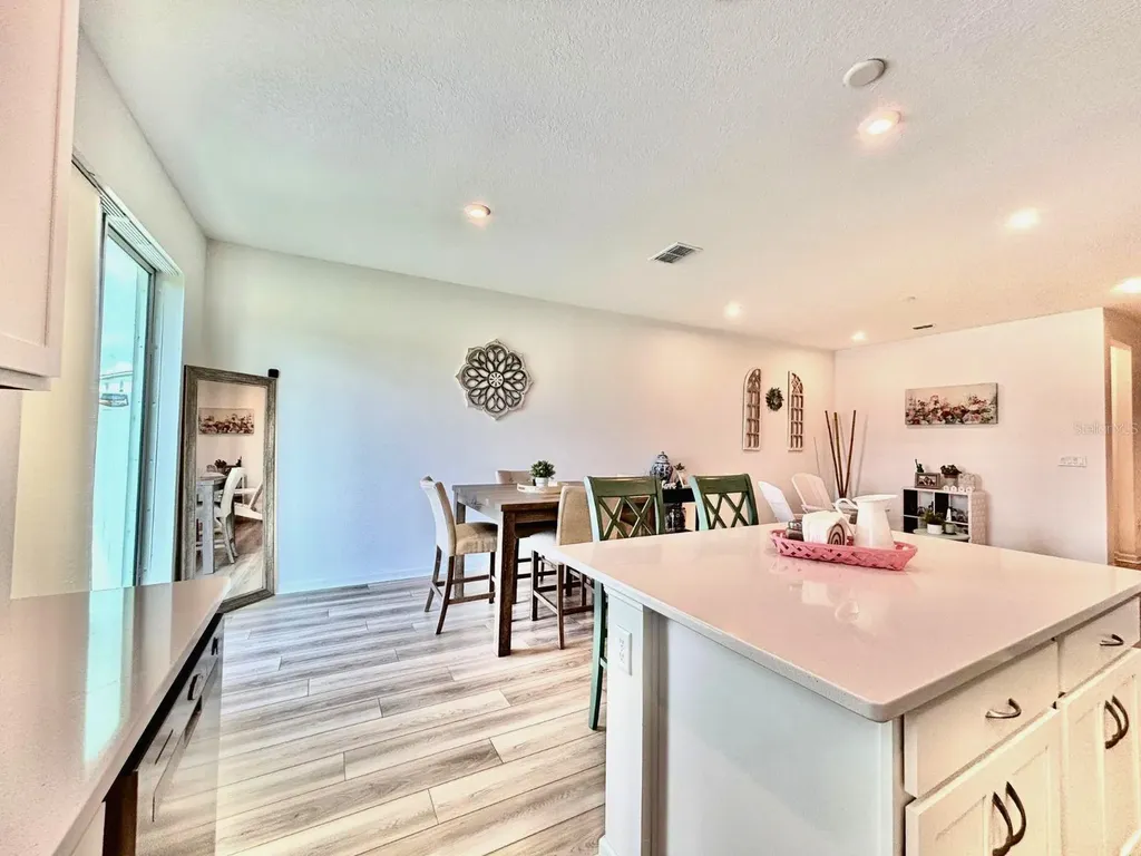 1005 Spring Palms Loop Orlando FL 32828