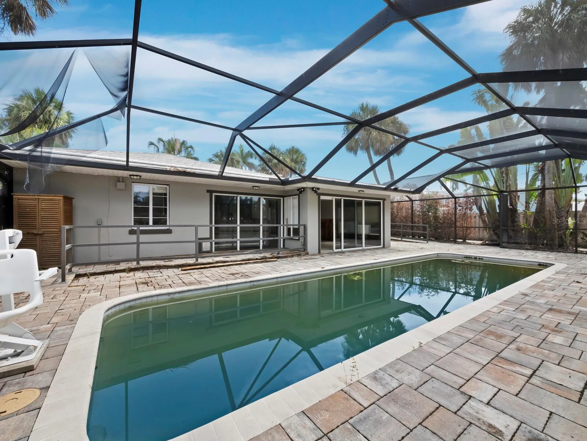 153 N Adams Drive Sarasota FL 34236