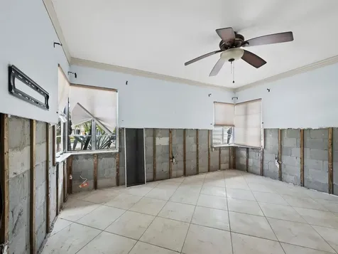153 N Adams Drive Sarasota FL 34236