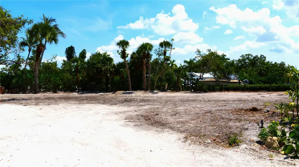 7233 Midnight Pass Road Sarasota FL 34242