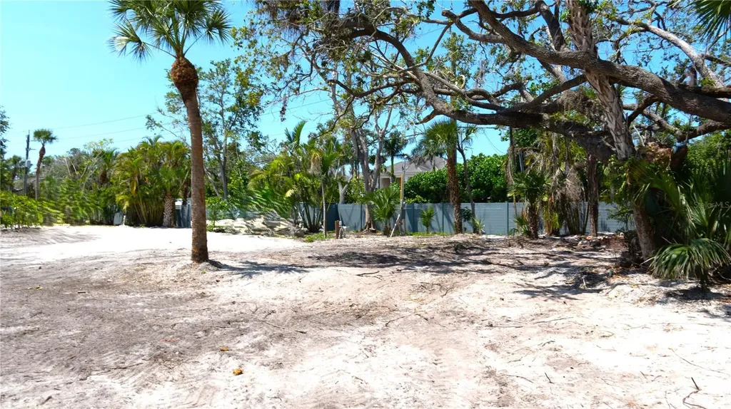 7233 Midnight Pass Road Sarasota FL 34242