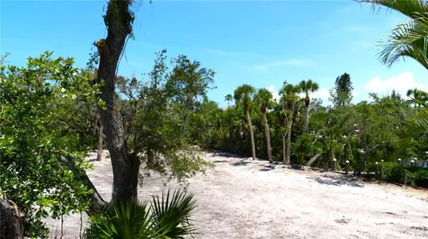 7233 Midnight Pass Road Sarasota FL 34242
