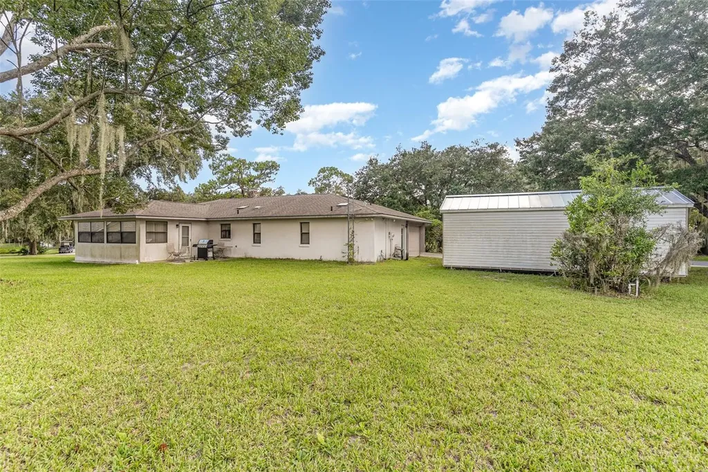 3203 S Skyline Drive Inverness FL 34450