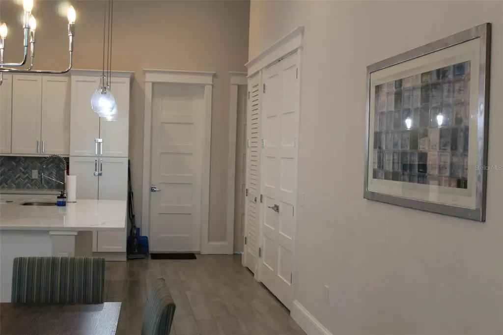 1615 17th Street W Bradenton FL 34205