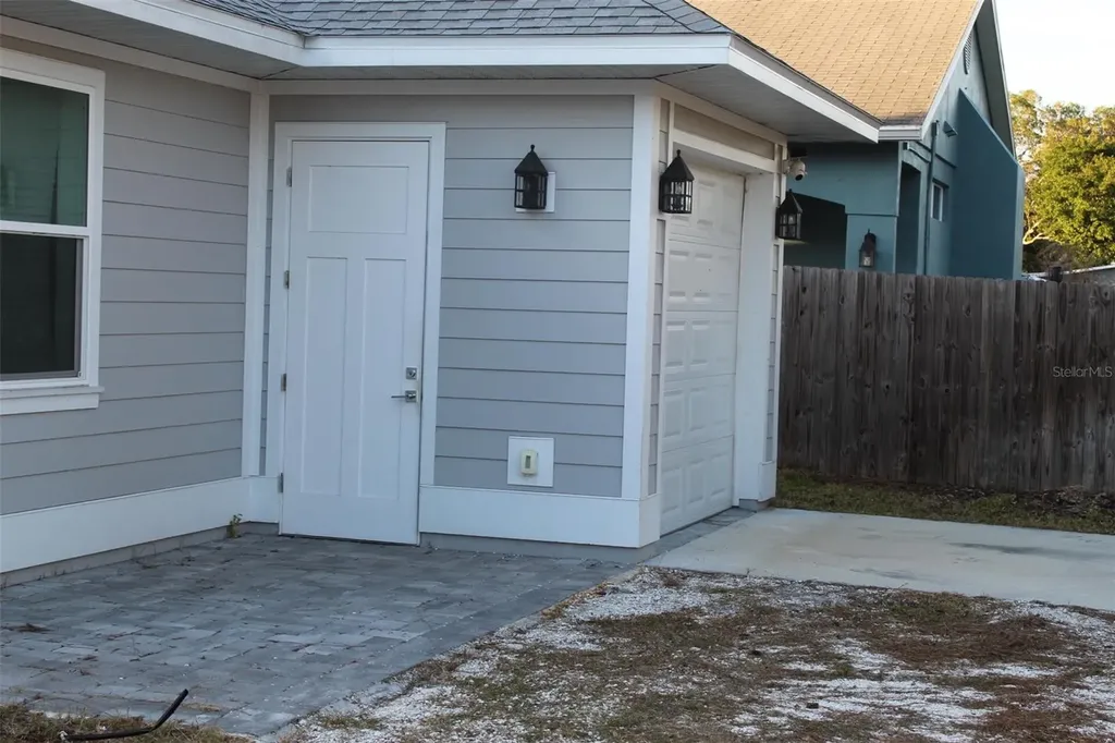 1615 17th Street W Bradenton FL 34205
