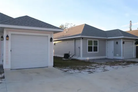 1615 17th Street W Bradenton FL 34205