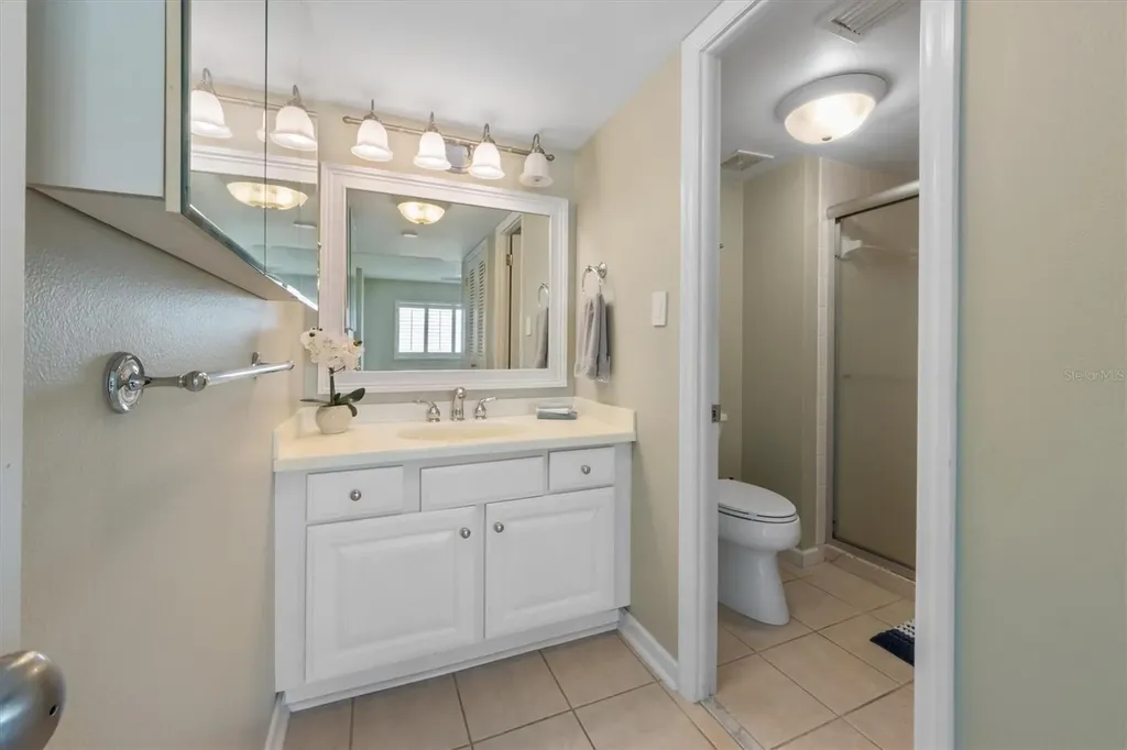 5300 Gulf Drive Holmes Beach FL 34217