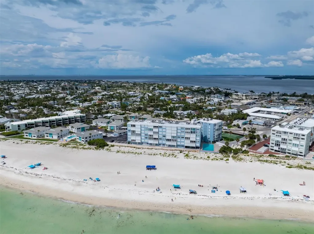 5300 Gulf Drive Holmes Beach FL 34217