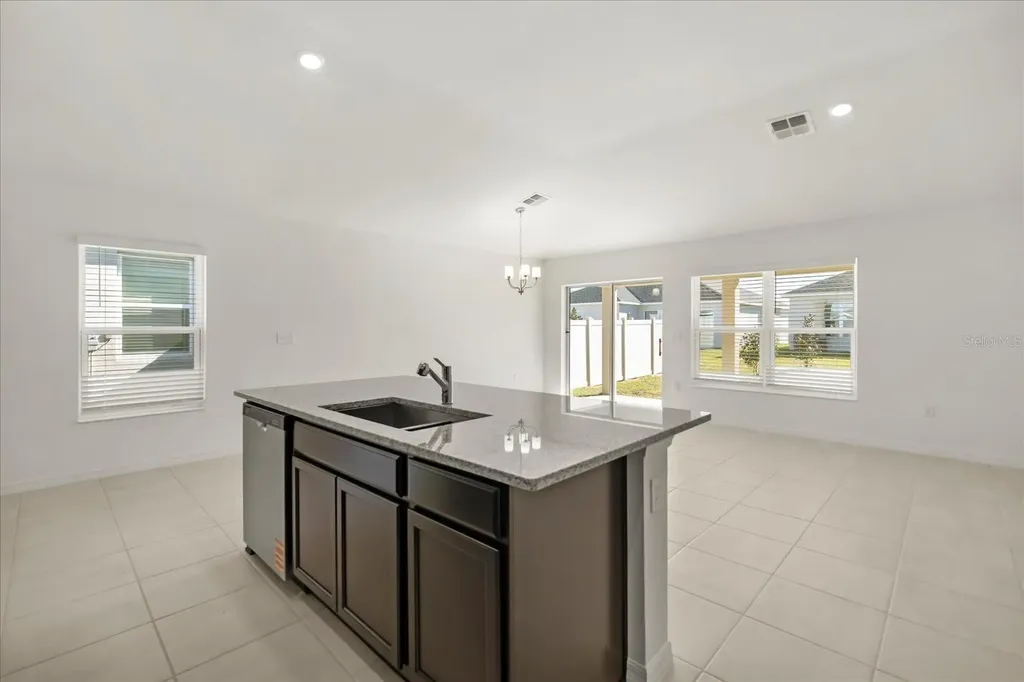 1532 Kayla Circle Lake Wales FL 33859