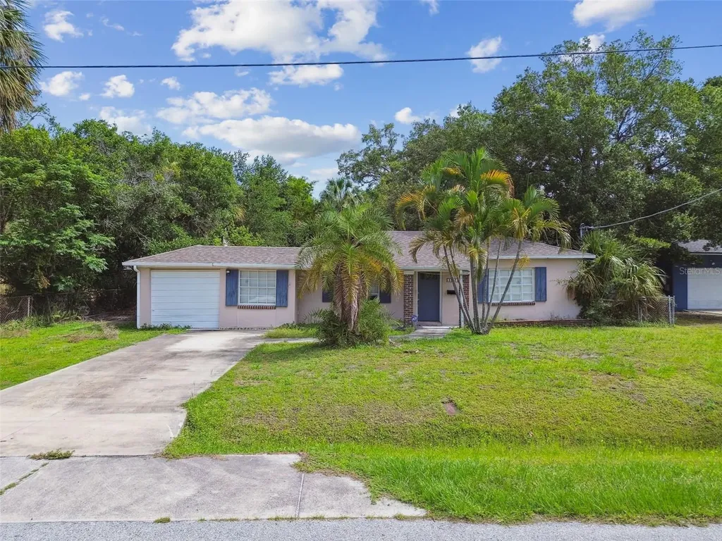 2803 Sanders Drive Tampa FL 33611
