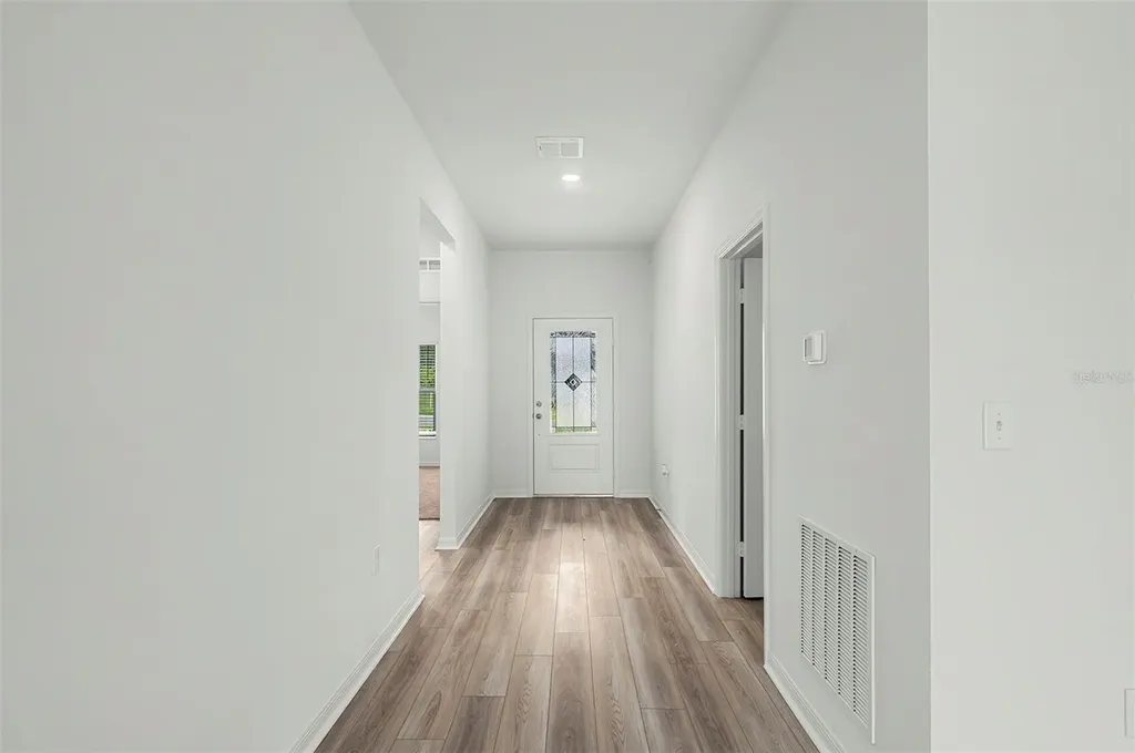 13296 Tula Loop Astatula FL 34705