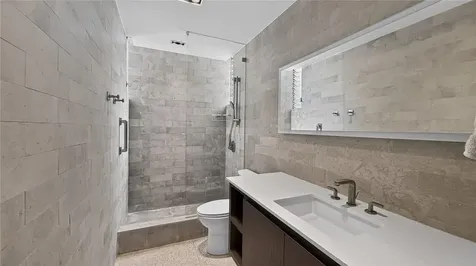 860 Ashford Avenue #5c San Juan PR 00907