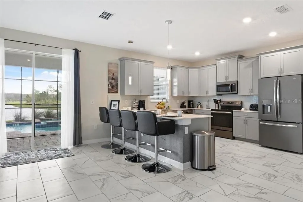 2883 Stanza Court Kissimmee FL 34746