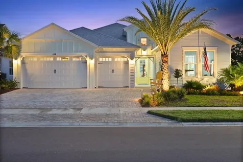 199 Catamaran Cove Daytona Beach FL 32124