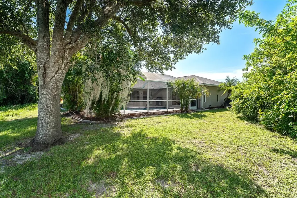 70 Tournament Road Rotonda West FL 33947