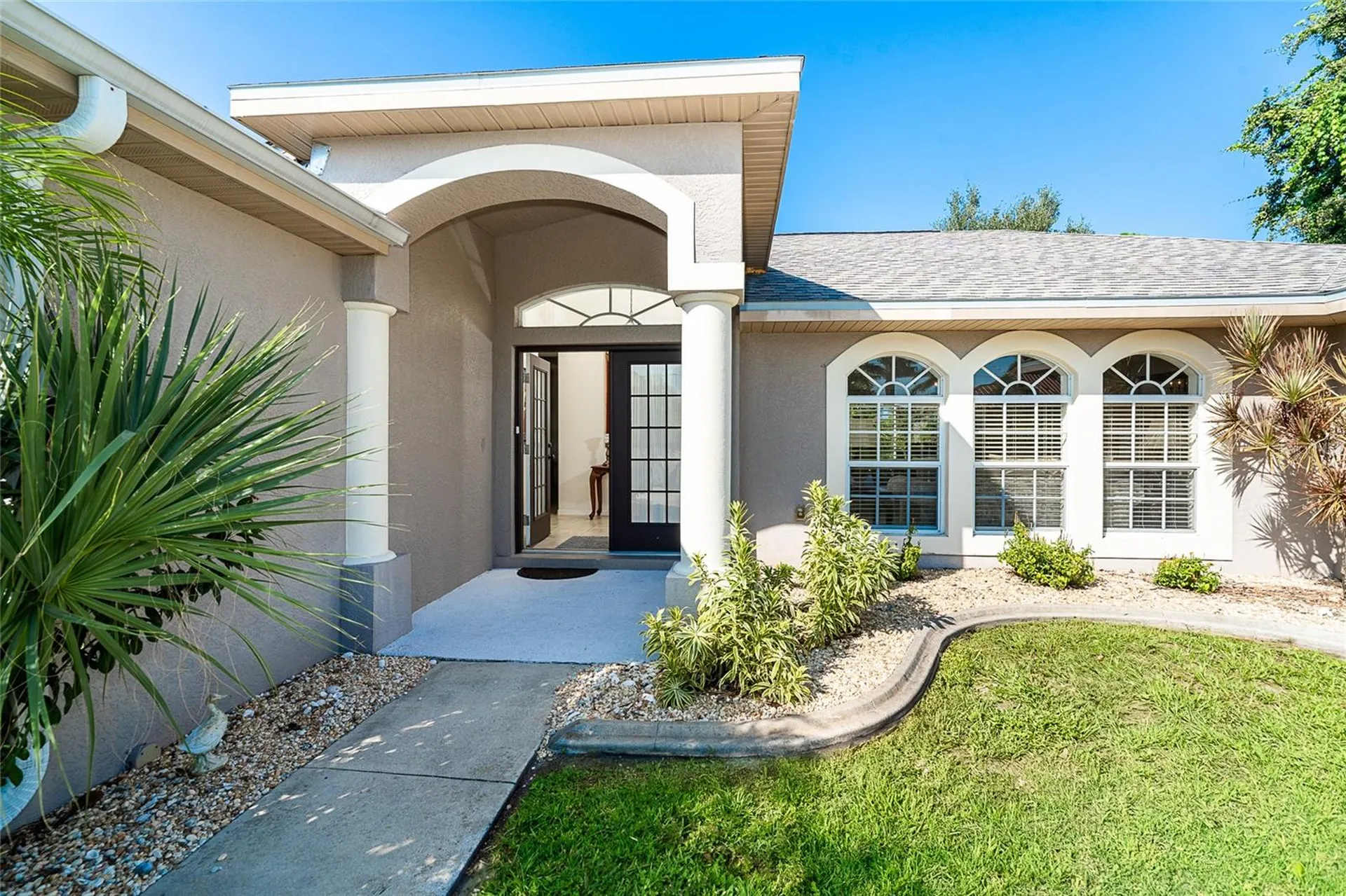 70 Tournament Road Rotonda West FL 33947
