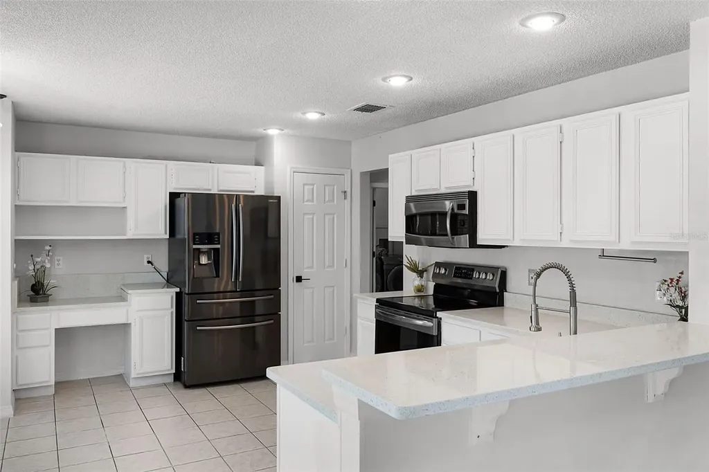 2503 Rolling Broak Drive Orlando FL 32837