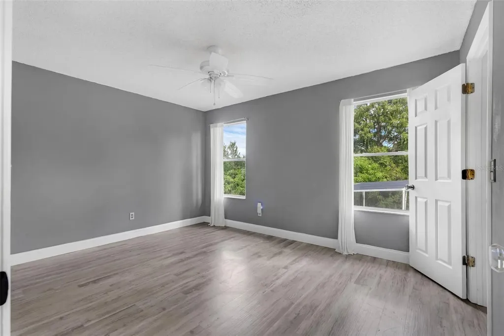 2503 Rolling Broak Drive Orlando FL 32837