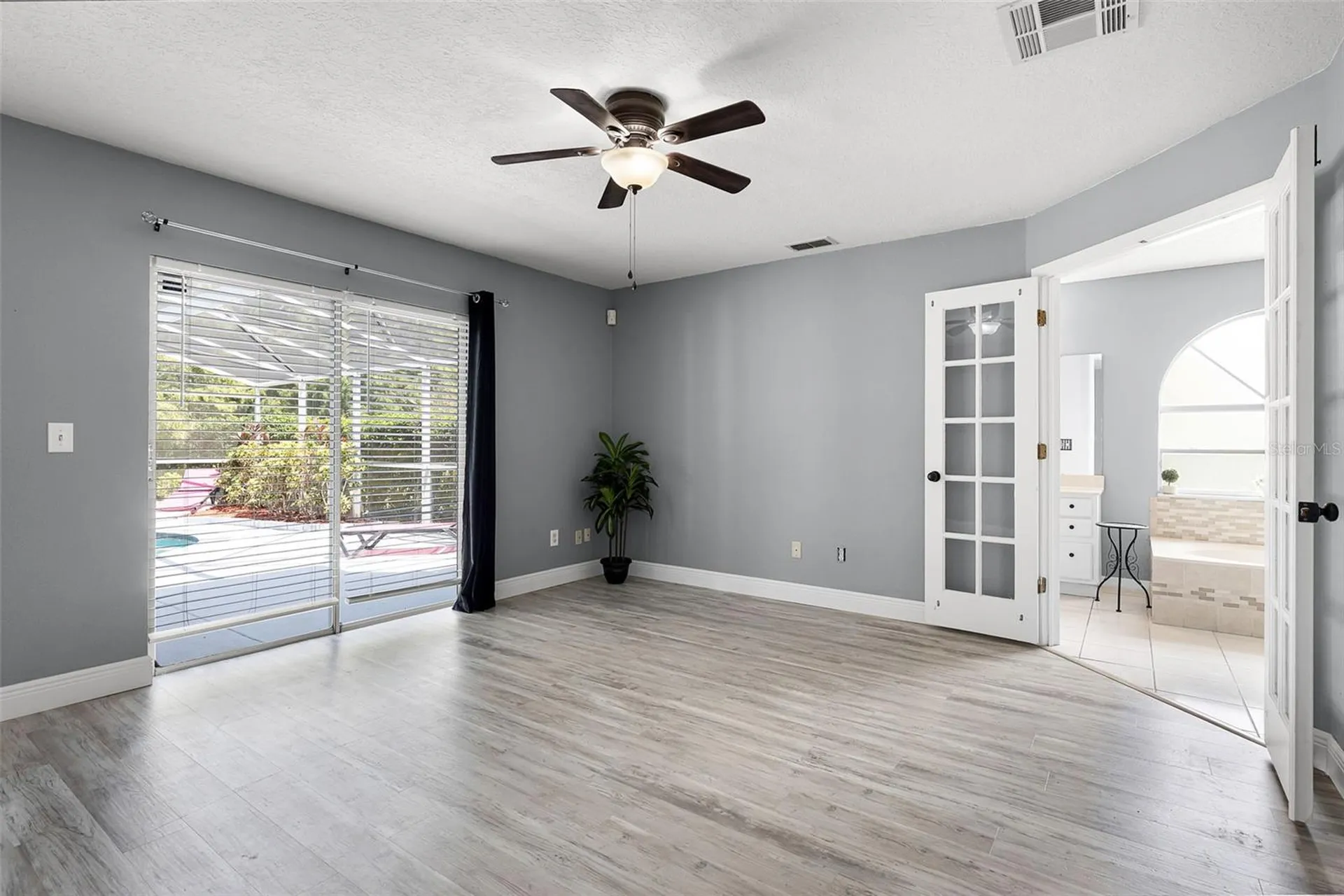 2503 Rolling Broak Drive Orlando FL 32837