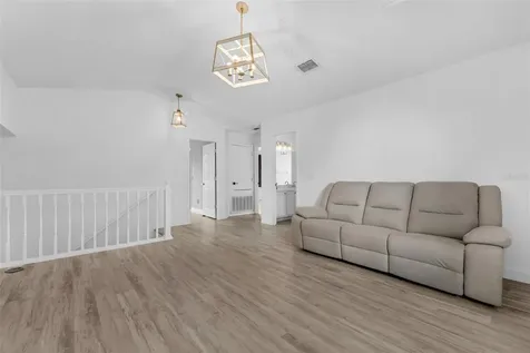 2503 Rolling Broak Drive Orlando FL 32837