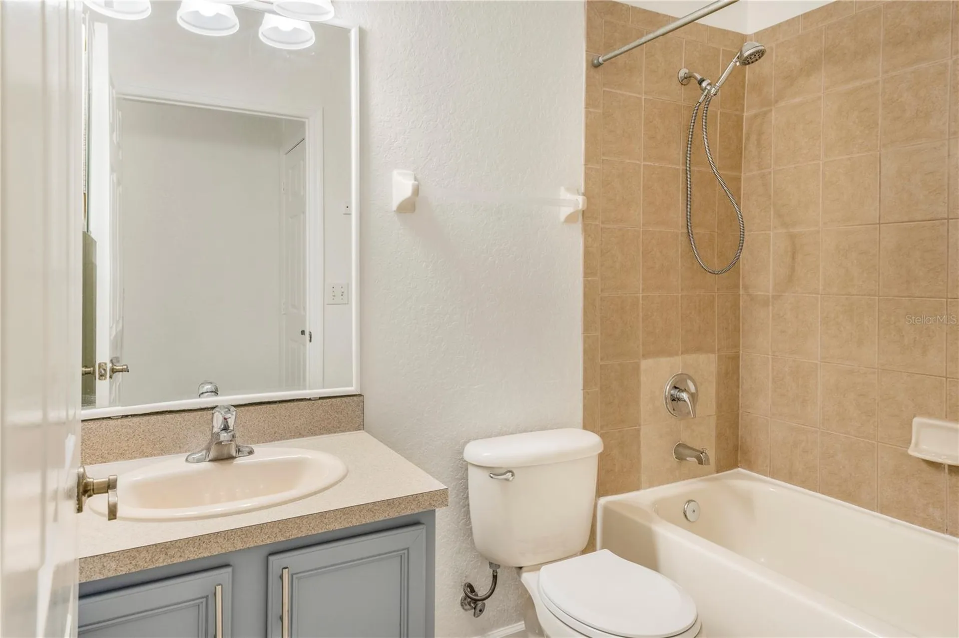 3351 Whitestone Circle Kissimmee FL 34741