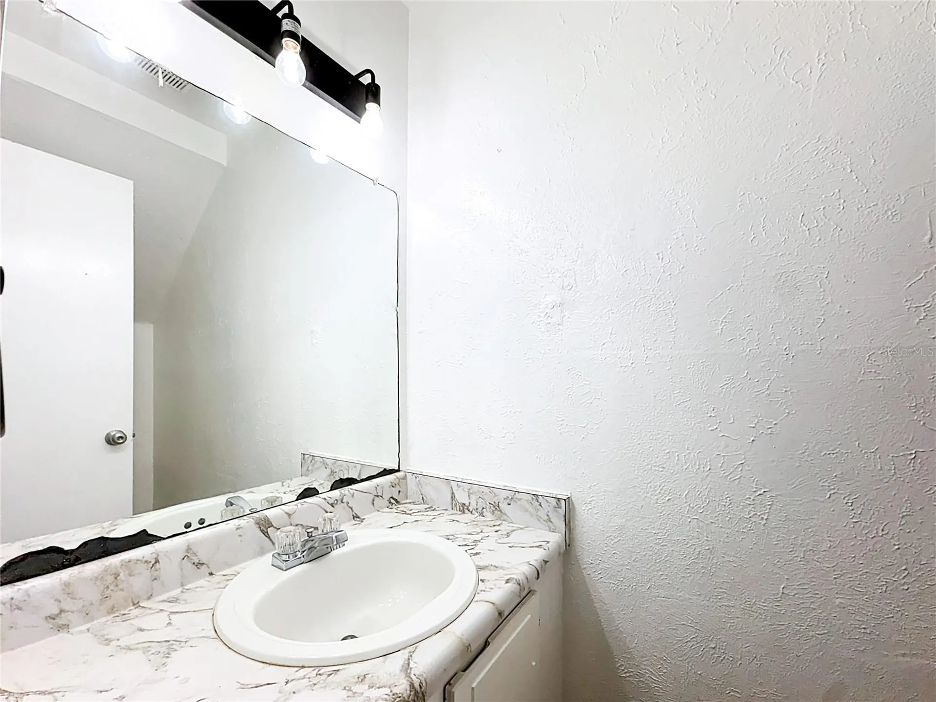 3944 Crayrich Circle Orlando FL 32839