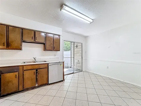 3944 Crayrich Circle Orlando FL 32839