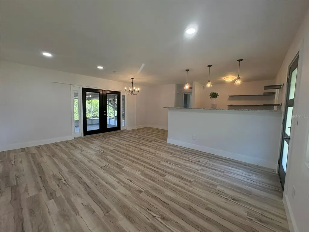 8609 Driftwood Drive Tampa FL 33615