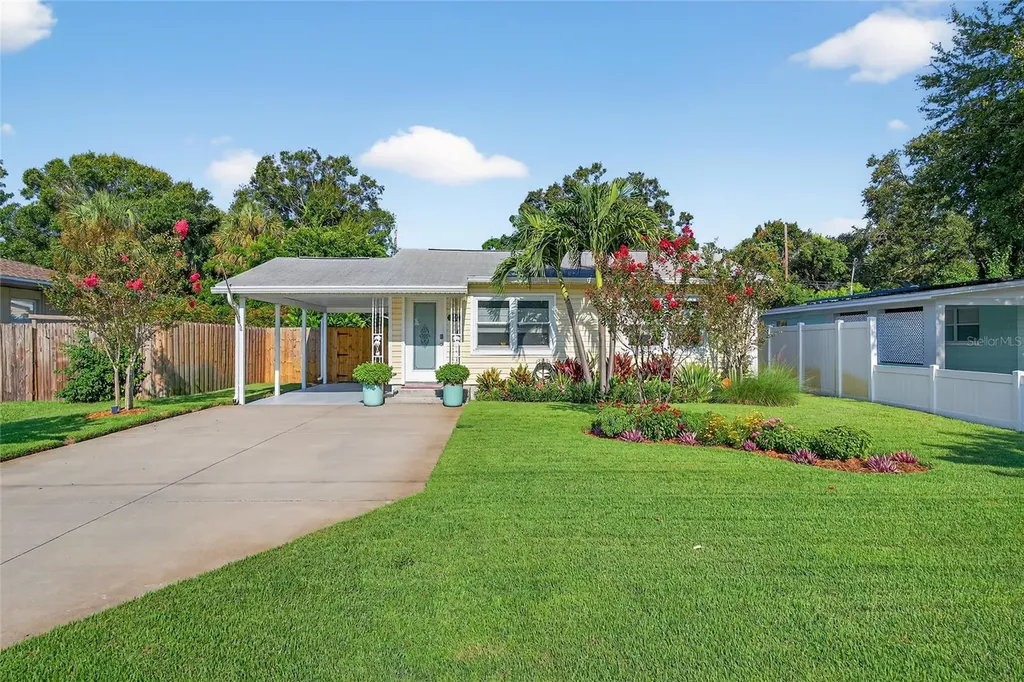 921 Freemont Street S Gulfport FL 33707