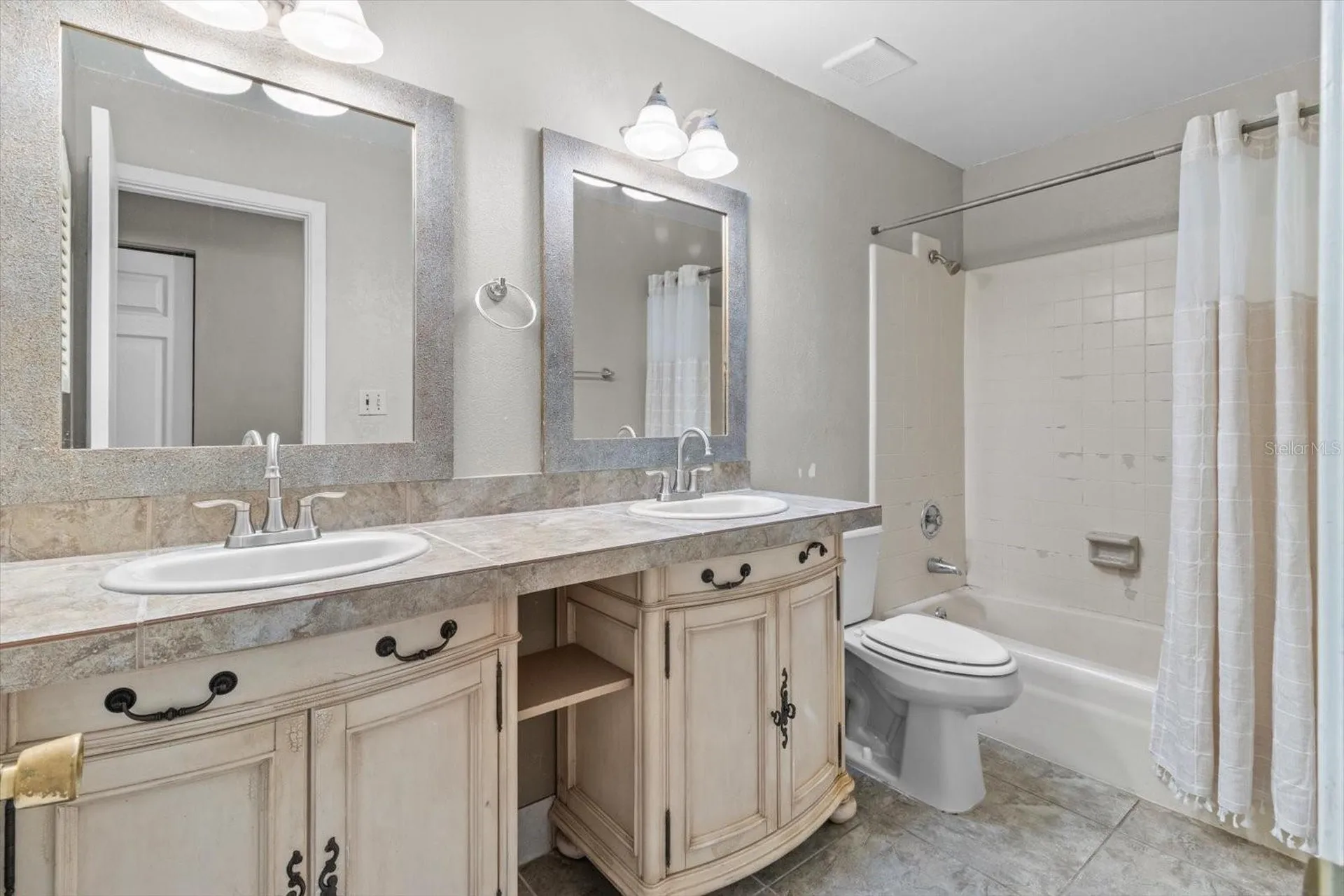 4015 SE 15th Street Ocala FL 34471