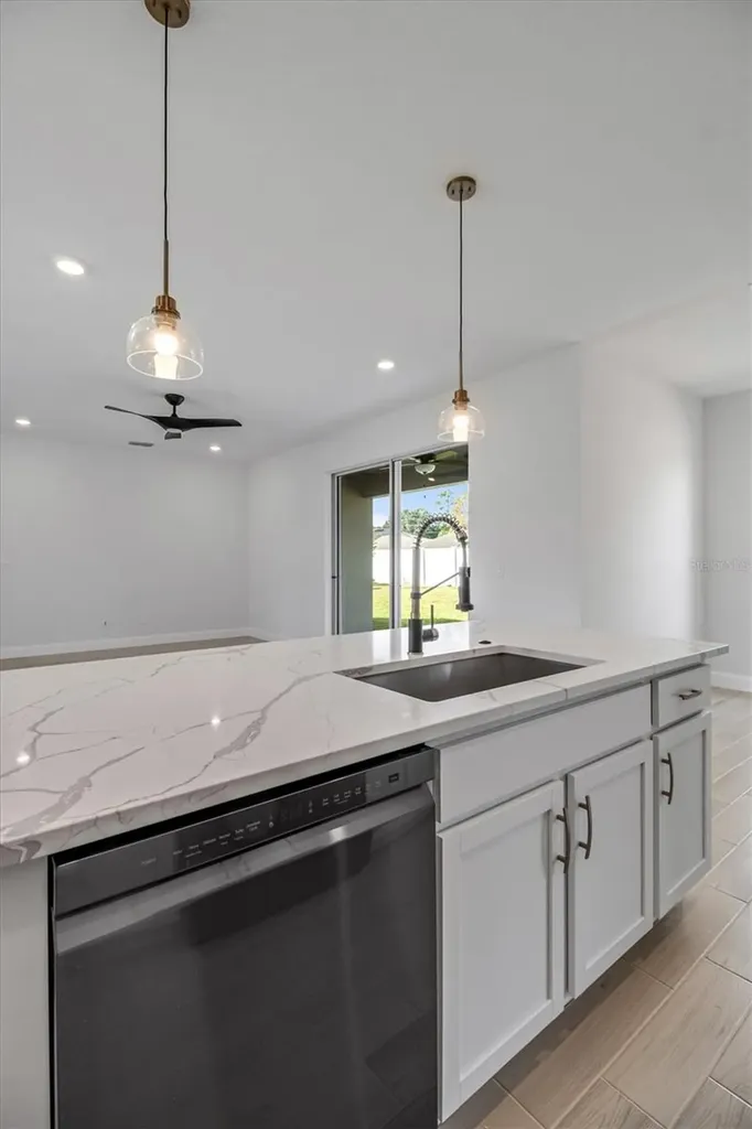 7 Burning View Lane Palm Coast FL 32137