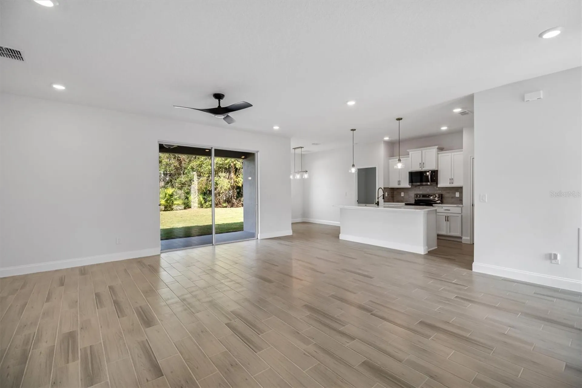 7 Burning View Lane Palm Coast FL 32137