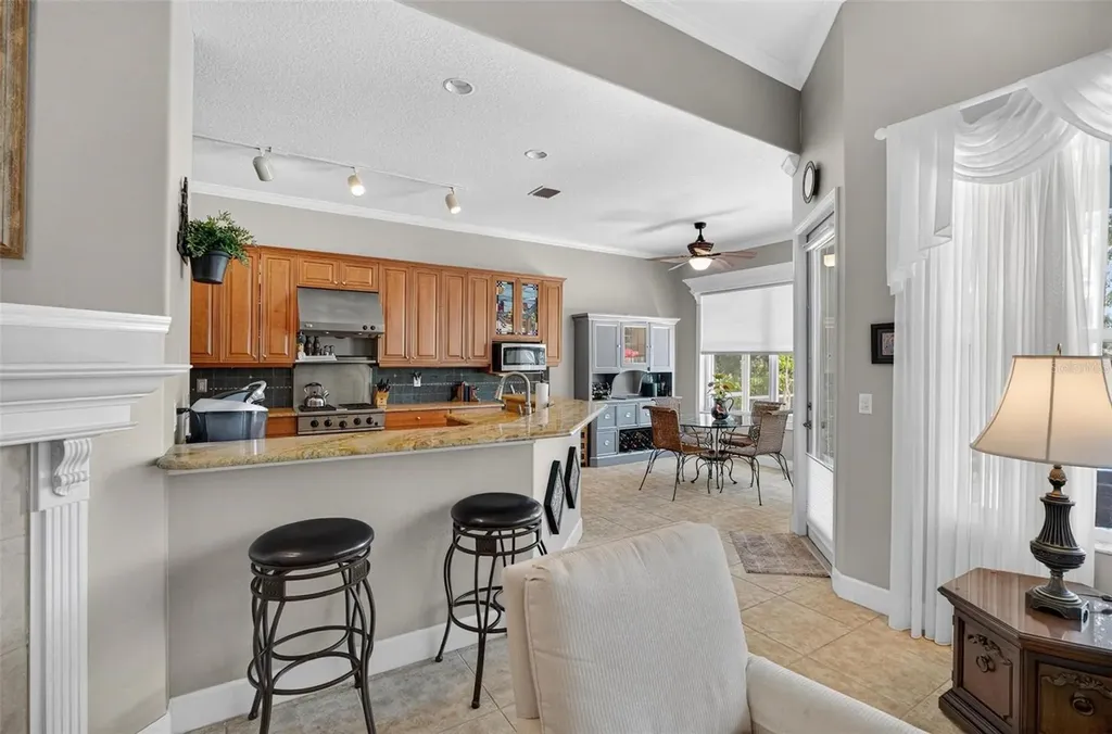8 Hidden Lake Way Palm Coast FL 32137