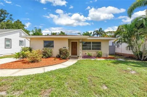 3005 10TH Avenue N St Petersburg FL 33713