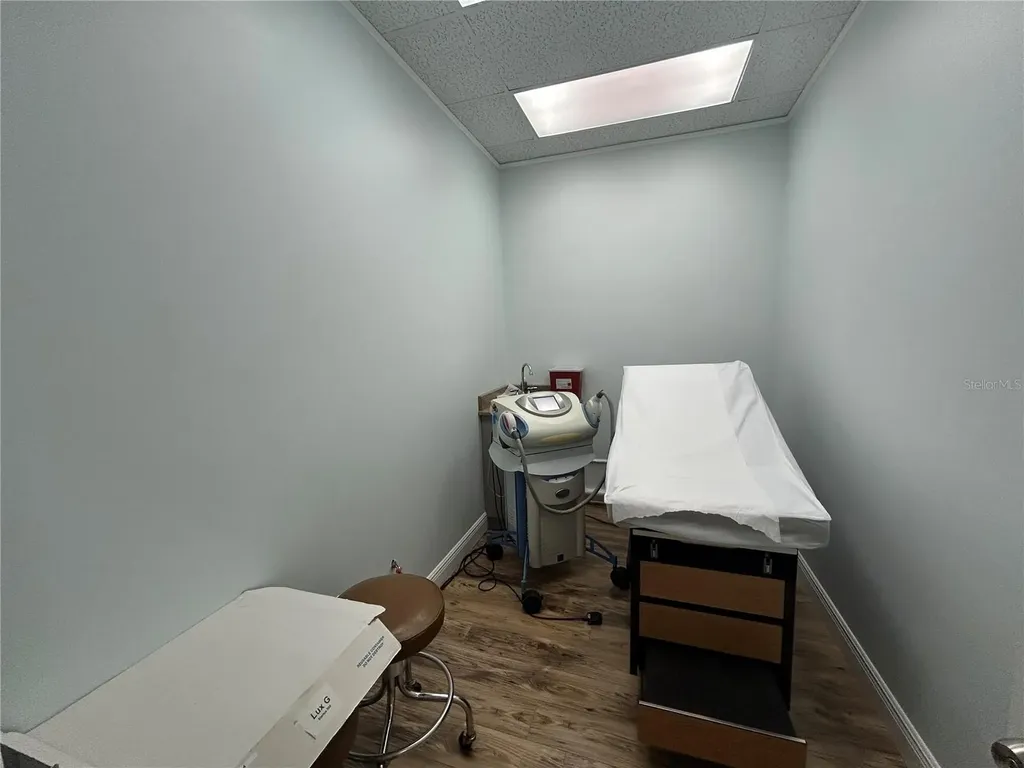 3226 W Kennedy Boulevard Tampa FL 33609