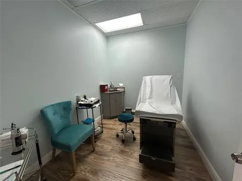 3226 W Kennedy Boulevard Tampa FL 33609