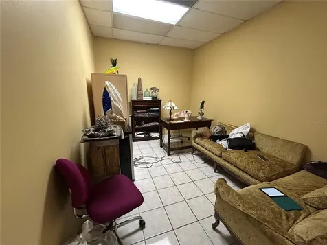 3226 W Kennedy Boulevard Tampa FL 33609