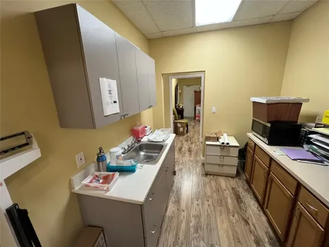 3226 W Kennedy Boulevard Tampa FL 33609