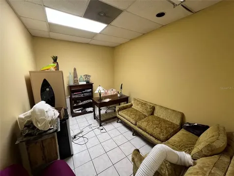 3226 W Kennedy Boulevard Tampa FL 33609